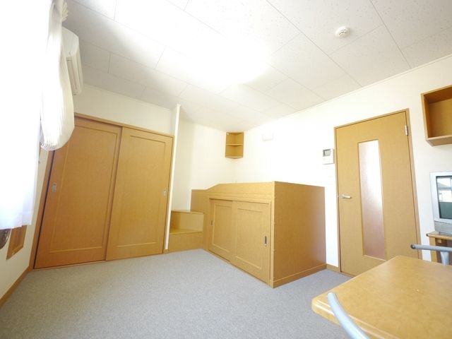 居室・リビング　★お部屋にベッドもございます★
