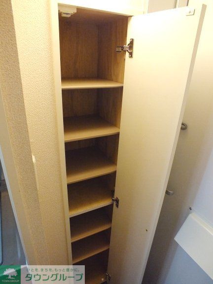 玄関　たっぷり収納