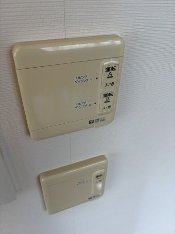その他設備　床暖房付き