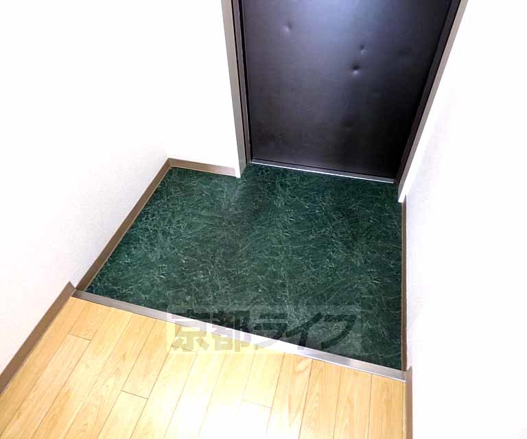 玄関　すっきりとした玄関です。