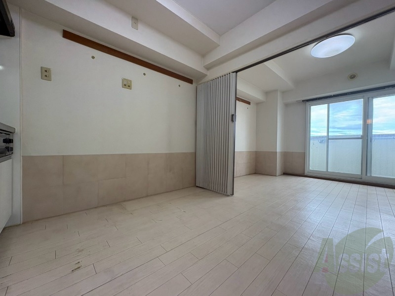 居室・リビング　広くてキレイなお部屋が広がっていて、充実した生活が送れそう。