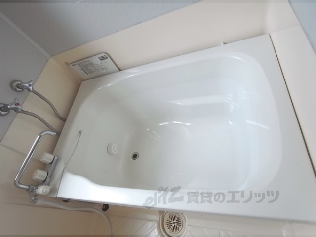 タナカビルの風呂写真