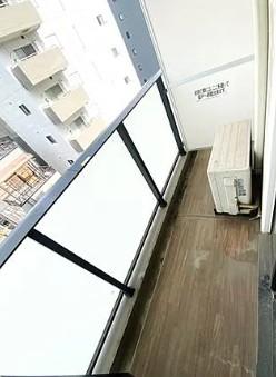 バルコニー　バルコニーからの眺めを楽しみながら食事をしませんか