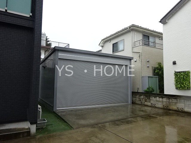 鈴木町一丁目貸家の外観写真