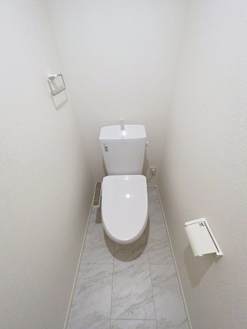 トイレ　コンパクトで使いやすいトイレです
