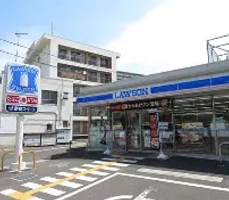 コンビニ　ローソン 上尾谷津観音前店（コンビニ）まで620m