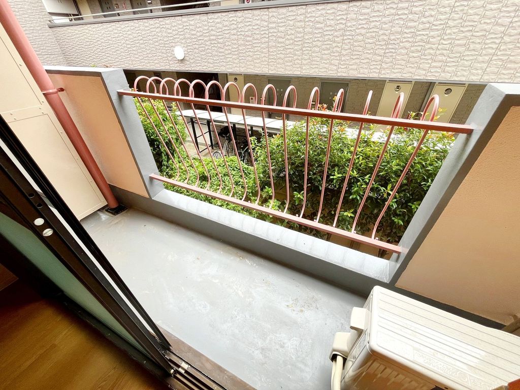 バルコニー　バルコニー
