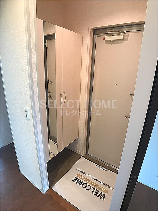 玄関　落ち着いた玄関です