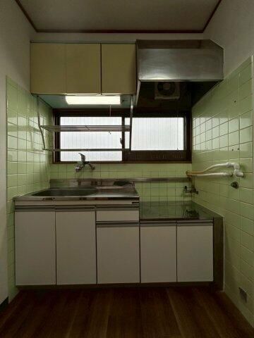 シャトーさわだIのキッチン写真