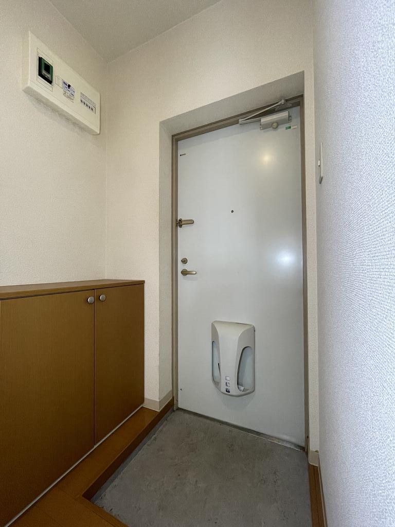 玄関　◆こちらの物件のお問合わせは、蕪木不動産へお問合せ下さい◆