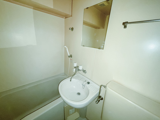 洗面設備　※別部屋の写真です