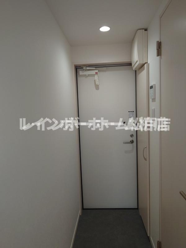玄関　落ち着いた玄関です
