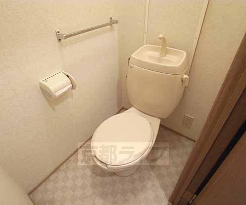 トイレ　洋式トイレです。