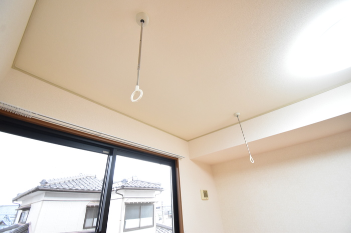 その他設備　室内物干し