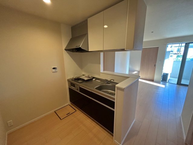 キッチン　※別部屋参考写真