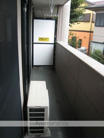 ＪＲ東海道本線 岡崎駅 バス乗車時間：12分 最寄りバス停で下車 徒歩4分 2階建 築22年の内装写真
