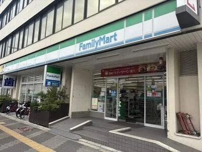 コンビニ　ファミリーマート 南海住ノ江駅店（コンビニ）まで87m