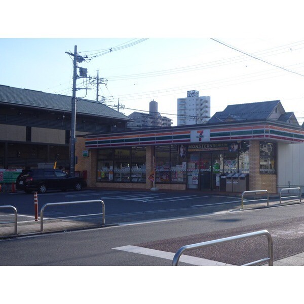 コンビニ　セブンイレブン富士見勝瀬原公園前店（コンビニ）まで220m