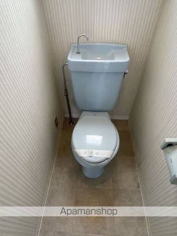ＪＲ東海道本線 浜松駅 徒歩18分 4階建 築38年のトイレ写真