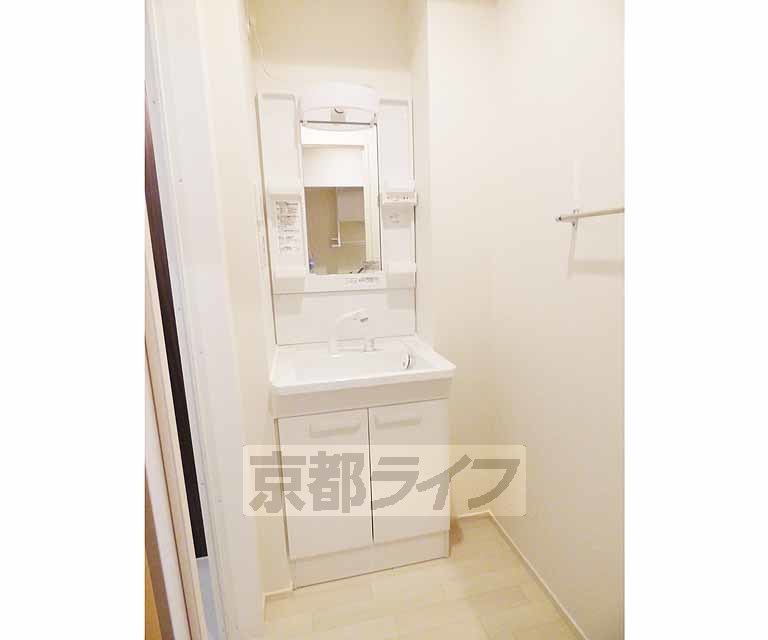 洗面設備　シャンプードレッサー