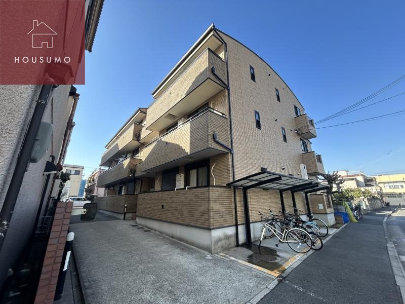 建物外観　落ち着いた雰囲気の外観です