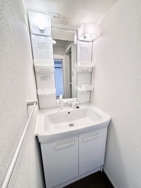 オーセンティックIIIの内装写真