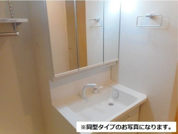 地下鉄鶴舞線 庄内通駅 徒歩17分 3階建 築5年の内装写真