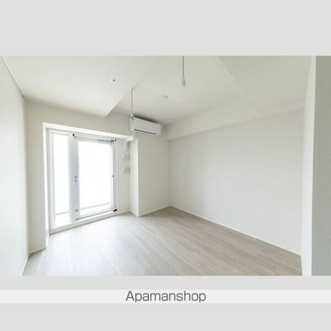 プラウドフラット木場IIの居間写真