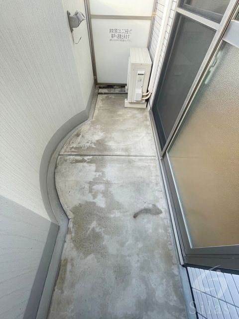 近鉄大阪線 近鉄八尾駅 徒歩7分 9階建 築22年の内装写真