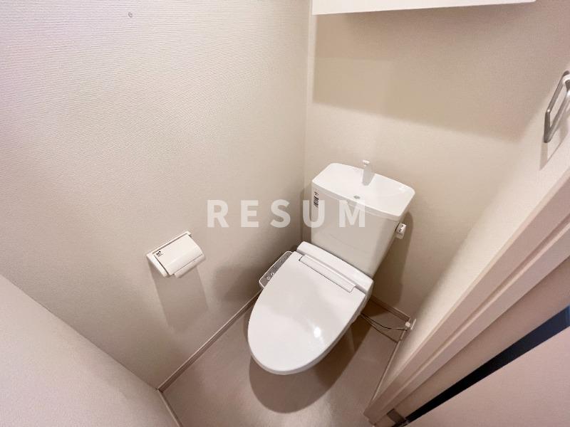 ＪＲ京葉線 蘇我駅 徒歩12分 3階建 築9年のトイレ写真