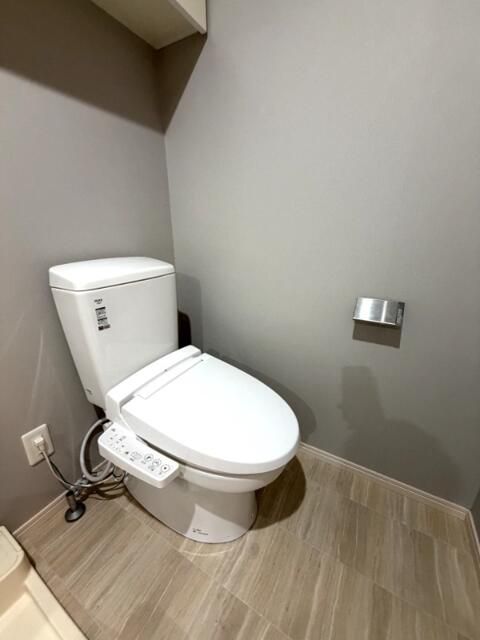 ＪＲ京浜東北線 王子駅 徒歩10分 11階建 築6年のトイレ写真