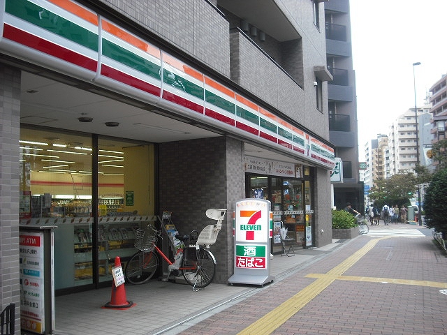コンビニ　セブンイレブン文京小石川４丁目店（コンビニ）まで445m