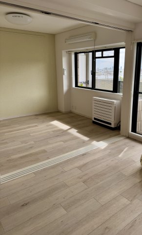 チェリービュウ芦屋川の居間写真