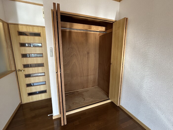 収納　クローゼット