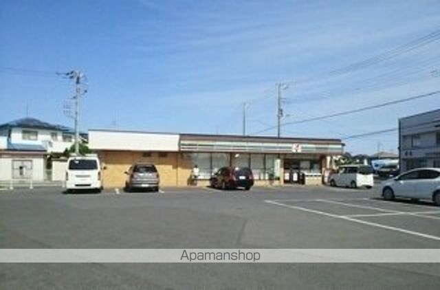 コンビニ　セブンイレブン（コンビニ）まで450m