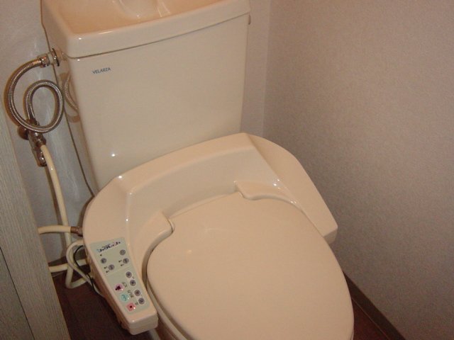 トイレ　シャワー付トイレ
