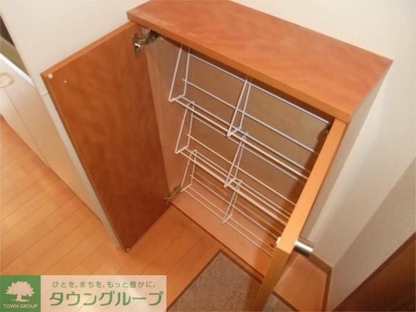 スタジオロワール中野の玄関写真