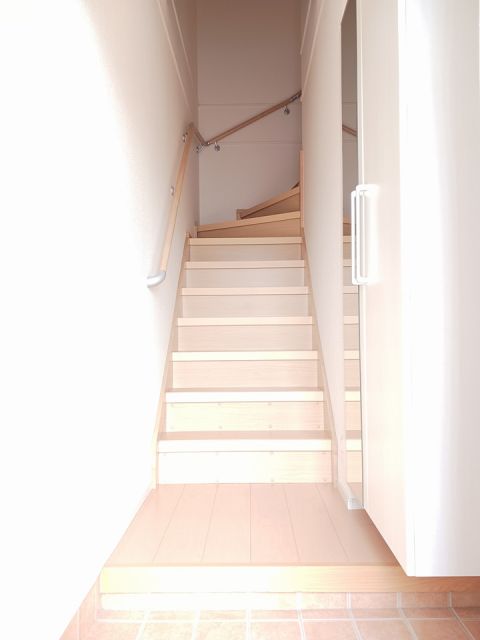 カーサ マリィAの玄関写真