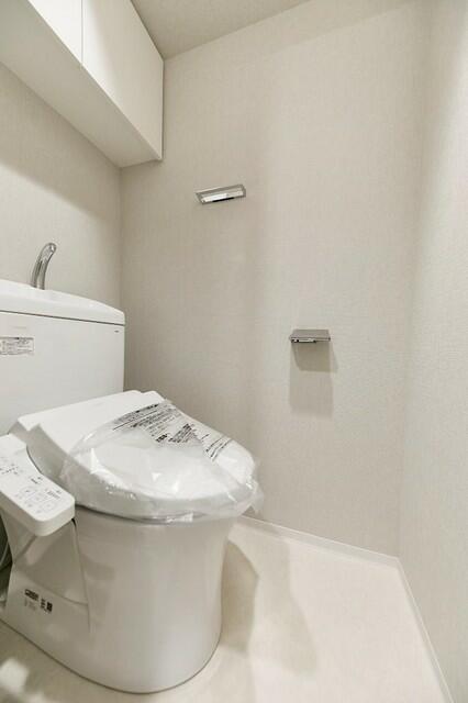 トイレ　※写真は同タイプ住戸です。
