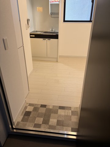 CREAL王子Southの玄関写真