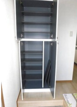 玄関　玄関です。