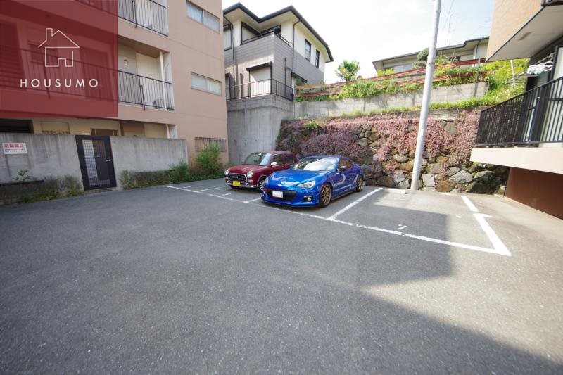 駐車場　駐車場があります