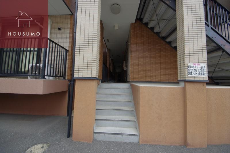 エントランス　ゆとりのあるエントランスです