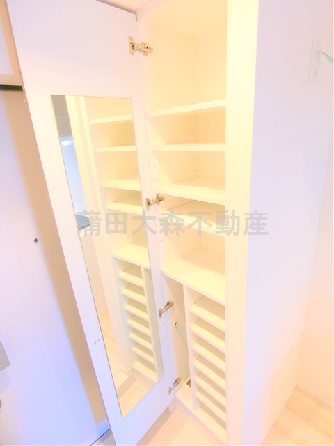 その他設備　玄関収納