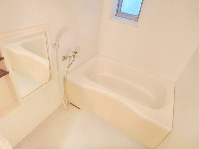 バス・シャワールーム　☆一日の疲れをゆっくりとって下さい☆