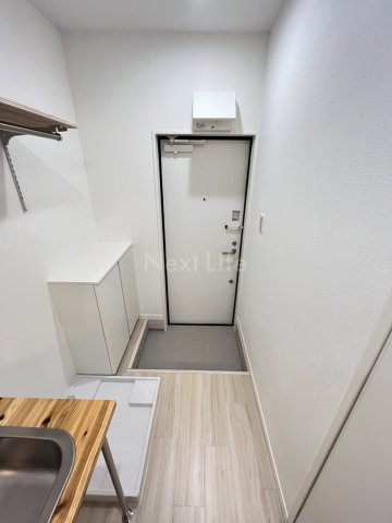クレスト川崎小田の玄関写真