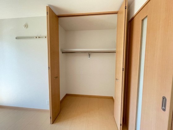 サントーク東原 D棟の内装写真