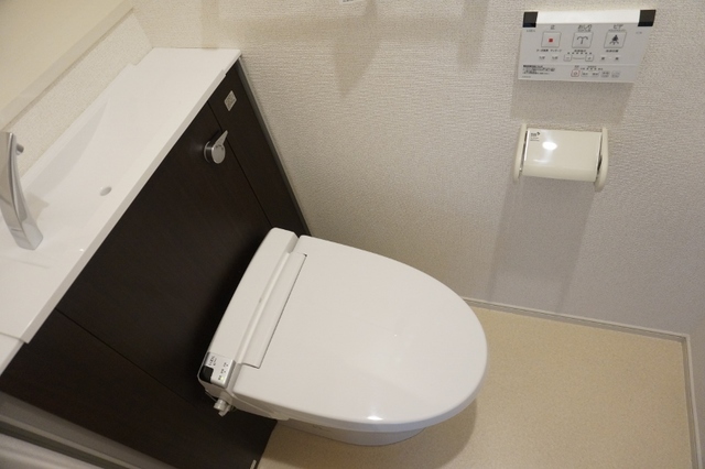 トイレ　図面と現状に相違がある場合には現状を優先