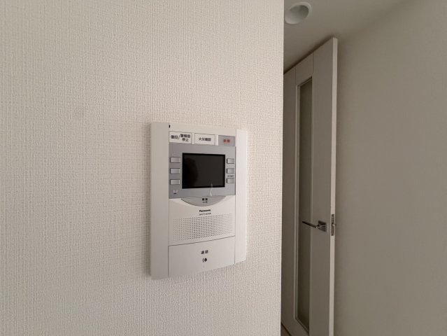 セキュリティ　モニター付きです。