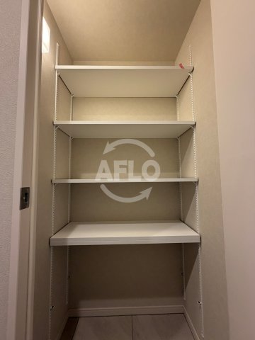 収納　シーズンフラッツ心斎橋EAST　シューズボックス